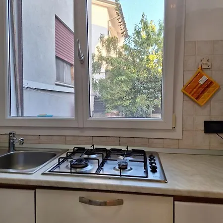 Cozy With Parking & Wi -fi 马里纳－迪拉文纳