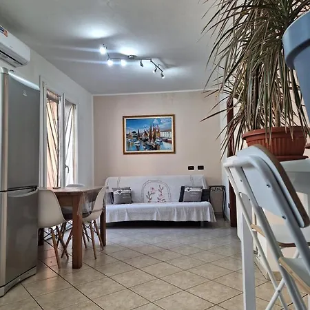 Cozy With Parking & Wi -fi Apartmán *