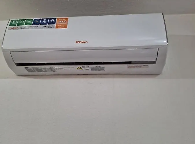 Cozy With Parking & Wi -fi 아파트