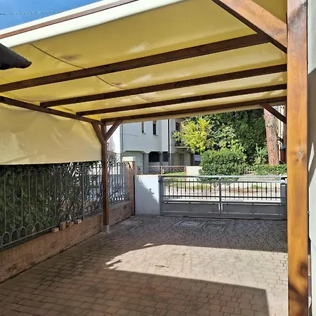 Cozy With Parking & Wi -fi Daire Marina di Ravenna