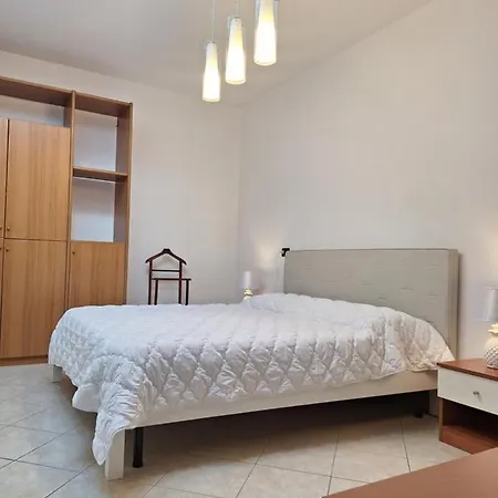 Daire Cozy With Parking & Wi -fi