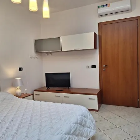 Cozy With Parking & Wi -fi Marina di Ravenna